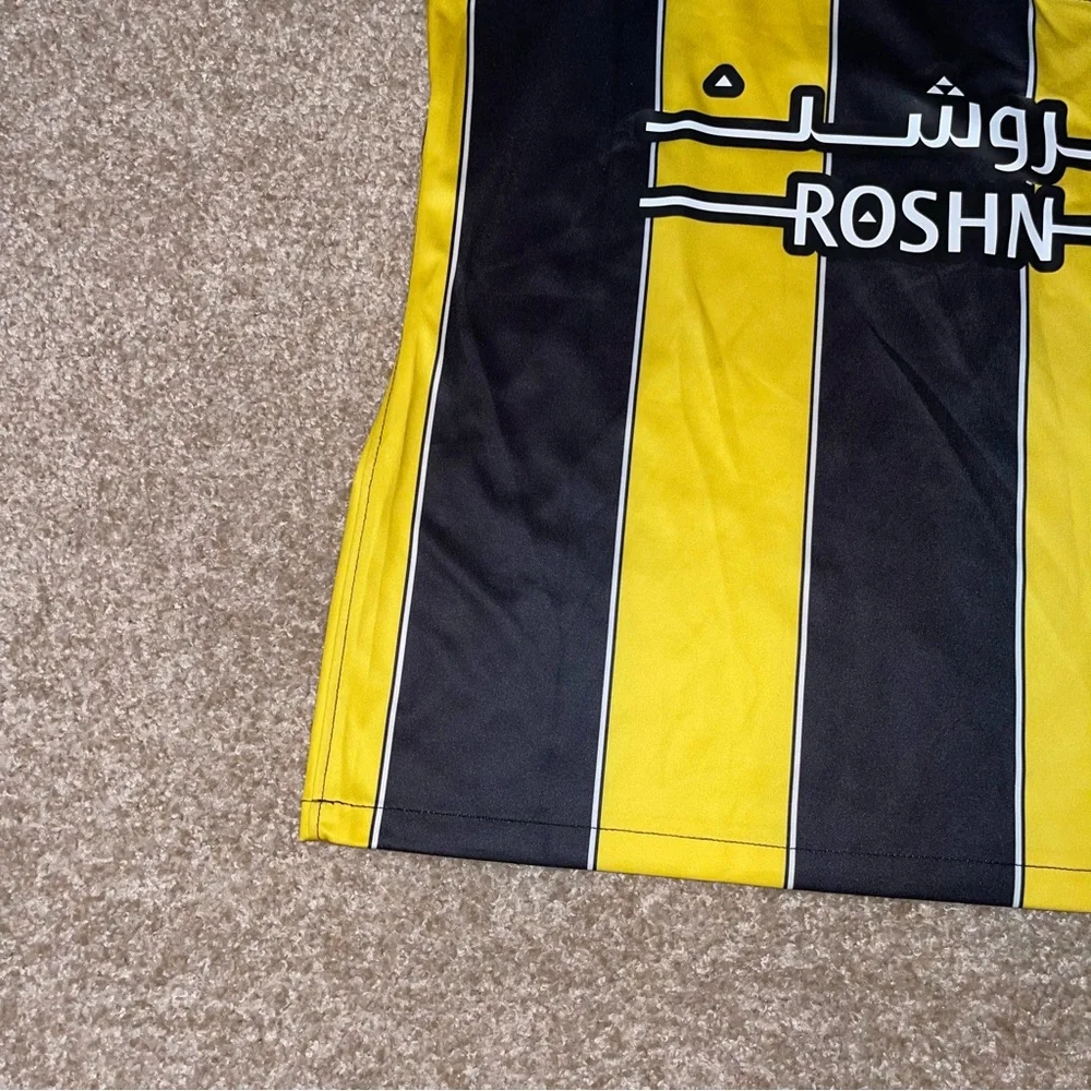 Nike Al Ittihad Benzema 2023/2024 Men’s Home Soccer Jersey🆕 - Picture 5 of 7